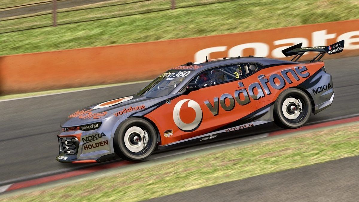 Goodfellas Chevrolet Camaro V8 Supercar in Vodafone-livery op Mount Panorama